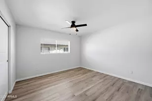 26 W Concorda Dr, Tempe, AZ 85282 - Photo 21