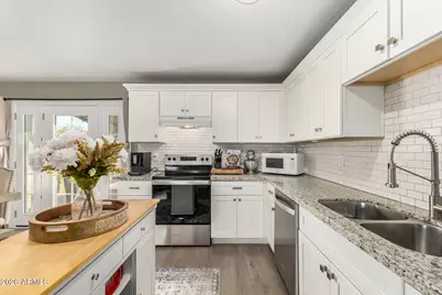 3429 E Everett Drive, Phoenix, AZ 85032 - Photo 17