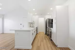 623 W Guadalupe Rd, Mesa, AZ 85210 - Photo 7