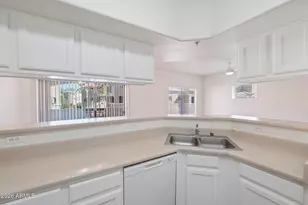 4644 N 22nd St, Phoenix, AZ 85016 - Photo 11