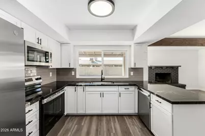 2431 W Portobello Avenue, Mesa, AZ 85202 - Photo 17