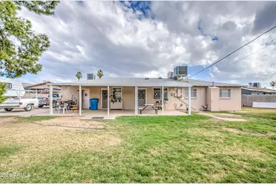 4508 N 57th Drive, Phoenix, AZ 85031 - Photo 7