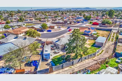 4508 N 57th Drive, Phoenix, AZ 85031 - Photo 49