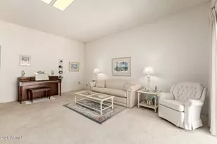 17218 N 106th Ave, Sun City, AZ 85373 - Photo 9