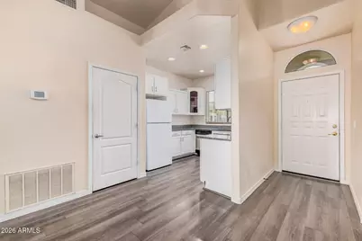 120 N Warren Street, Mesa, AZ 85207 - Photo 9