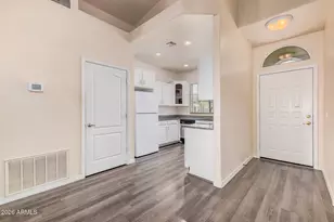 120 N Warren St, Mesa, AZ 85207 - Photo 9
