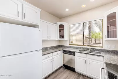 120 N Warren Street, Mesa, AZ 85207 - Photo 11