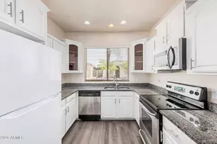 120 N Warren St, Mesa, AZ 85207 - Photo 11