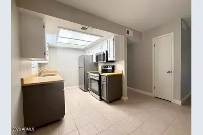 3119 W Cochise Drive #113, Phoenix, AZ 85051 - Photo 7