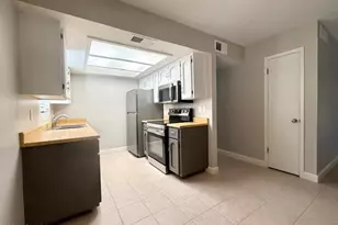 3119 W Cochise Dr, Phoenix, AZ 85051 - Photo 7