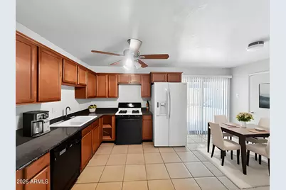 6611 W Flower Street, Phoenix, AZ 85033 - Photo 11