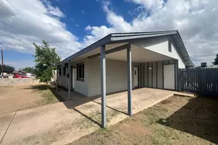 6611 W Flower St, Phoenix, AZ 85033 - Photo 29