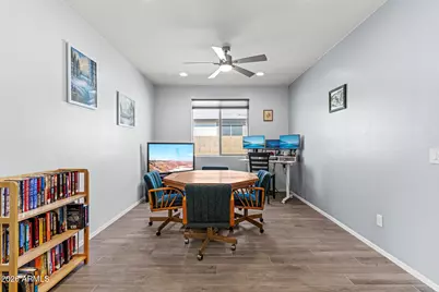 18625 W Seldon Lane, Waddell, AZ 85355 - Photo 7