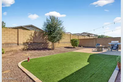 20652 W Nelson Place, Buckeye, AZ 85396 - Photo 37