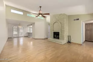 3004 W Phelps Rd, Phoenix, AZ 85053 - Photo 7