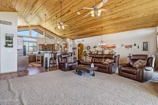 2276 Thunderbird Way, Overgaard, AZ 85933 - Photo 15