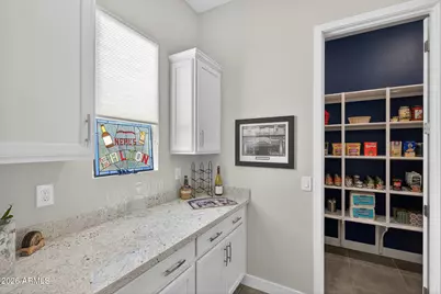 22610 N 34th Street, Phoenix, AZ 85050 - Photo 15