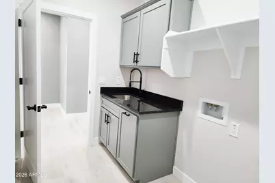 10905 W Cambria Circle, Arizona City, AZ 85123 - Photo 9