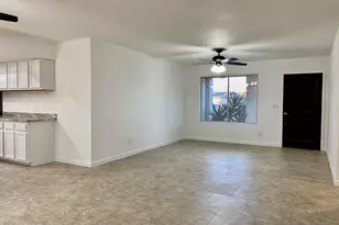 2121 W Sequoia Dr, Phoenix, AZ 85027 - Photo 7