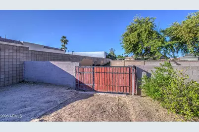1258 W Manhatton Drive, Tempe, AZ 85282 - Photo 37