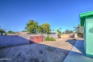 1258 W Manhatton Dr, Tempe, AZ 85282 - Photo 41
