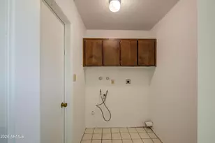 1258 W Manhatton Dr, Tempe, AZ 85282 - Photo 33