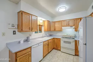 1258 W Manhatton Dr, Tempe, AZ 85282 - Photo 11