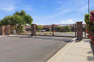 4410 E Campo Bello Dr, Phoenix, AZ 85032 - Photo 1
