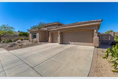 18334 W Piedmont Road, Goodyear, AZ 85338 - Photo 3