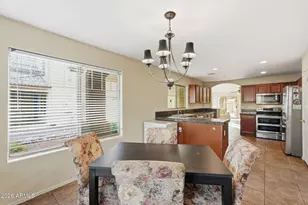 8109 W Globe Ave, Phoenix, AZ 85043 - Photo 9