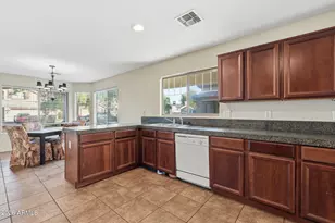 8109 W Globe Ave, Phoenix, AZ 85043 - Photo 5