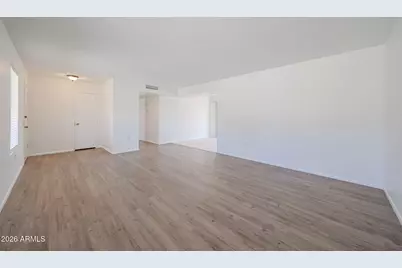 10507 W Brookside Drive, Sun City, AZ 85351 - Photo 9