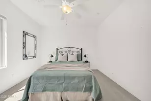 42115 N Celebration Way, Phoenix, AZ 85086 - Photo 31