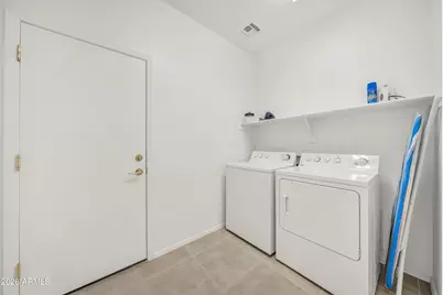 42115 N Celebration Way, Phoenix, AZ 85086 - Photo 33