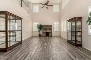 17657 W Andora St, Surprise, AZ 85388 - Photo 9