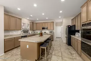 17657 W Andora St, Surprise, AZ 85388 - Photo 23