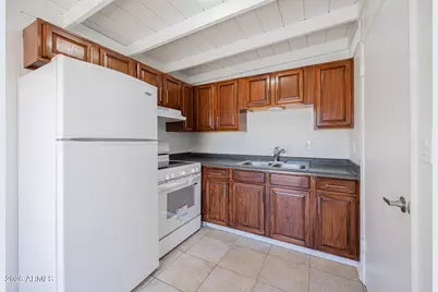 388 N Comanche Drive #6, Chandler, AZ 85224 - Photo 9