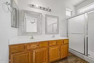 741 E Cantebria Dr, Gilbert, AZ 85296 - Photo 7