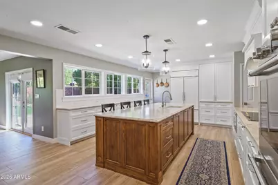 7823 N 7th Place, Phoenix, AZ 85020 - Photo 3