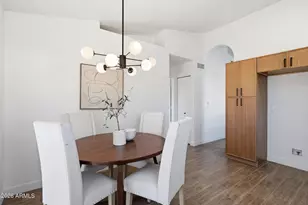 11201 W Golden Ln, Peoria, AZ 85345 - Photo 11