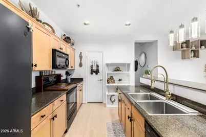 7504 S 30th Terrace, Phoenix, AZ 85042 - Photo 17