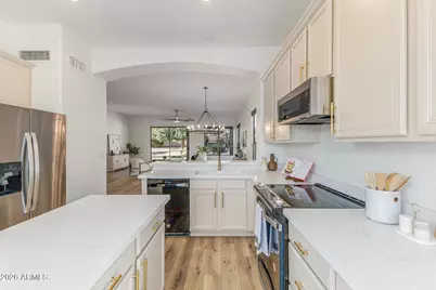 4382 E Briles Road, Phoenix, AZ 85050 - Photo 15