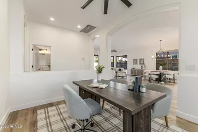 4382 E Briles Road, Phoenix, AZ 85050 - Photo 5