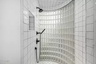 7301 E 3rd Ave, Scottsdale, AZ 85251 - Photo 15