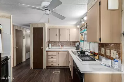 7246 E Birchwood Avenue, Mesa, AZ 85208 - Photo 11