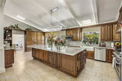 4413 N Camino Allenada --, Phoenix, AZ 85018 - Photo 5