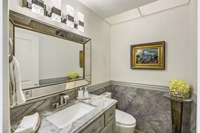 4413 N Camino Allenada --, Phoenix, AZ 85018 - Photo 9