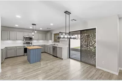 45554 W Dutchman Drive, Maricopa, AZ 85139 - Photo 3