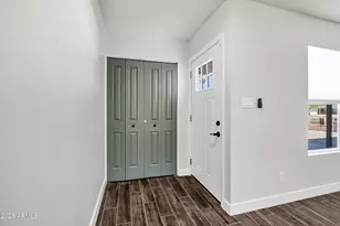 1959 E Dunbar Dr, Tempe, AZ 85282 - Photo 9