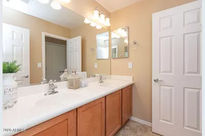 2526 W Desert Vista Trail, Phoenix, AZ 85085 - Photo 19